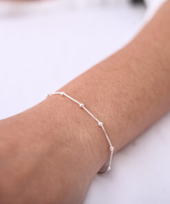 Pulseira Bolinhas Espaçadas