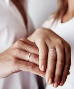 Alternative view of Aliança Fina Reta