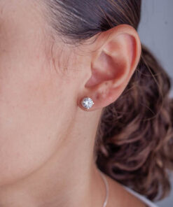 Brinco Ponto de Luz Sobrepor de prata 925 em modelo