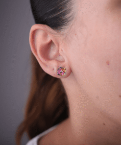 brinco cubo magico em modelo